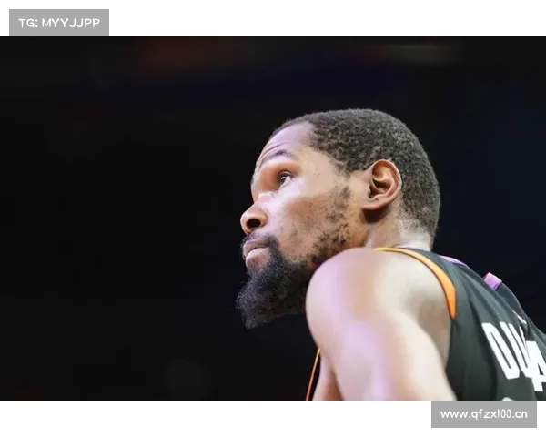 NBA交易截止重磅消息迭出,杜兰特赴太阳改变联盟格局 NBA交易截止重磅消息迭出,杜兰特赴太阳改变联盟格局